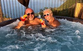 B&B Roomantic & Piscina Idromassaggio